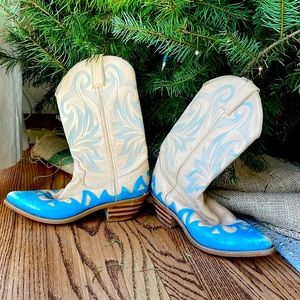 Vintage cowboy boots